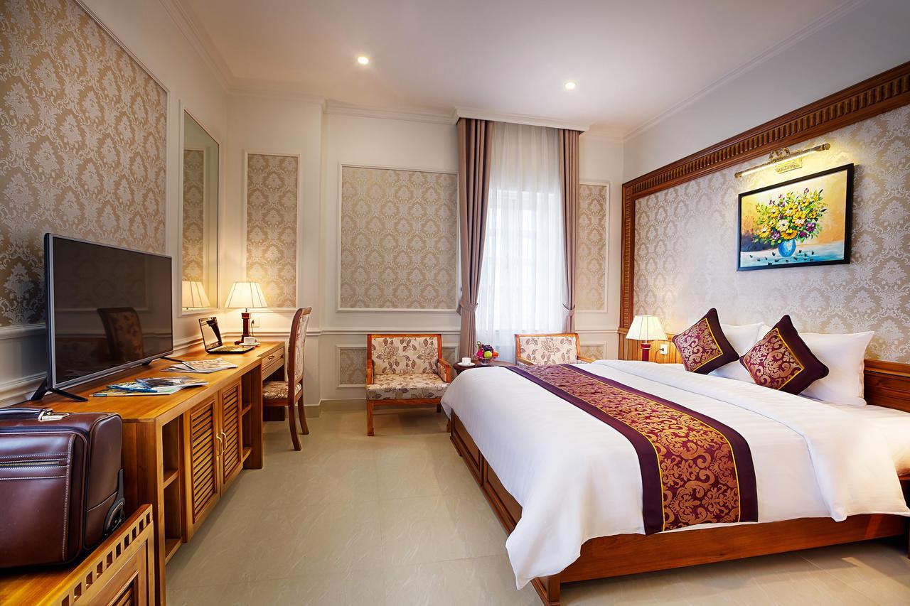 דונג הוי Riverside Hotel Quang Binh מראה חיצוני תמונה