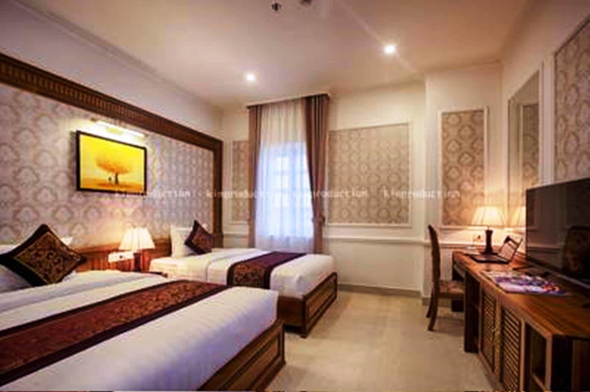 דונג הוי Riverside Hotel Quang Binh מראה חיצוני תמונה